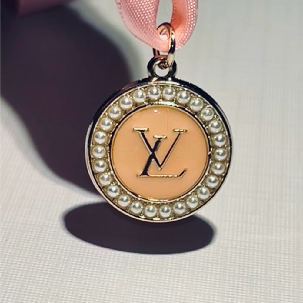 Set: 1. Louis Vuitton Gold & Pearl Pendant, 2. 8” Freshwater Pearl Like Bracelet - Picture 8 of 9